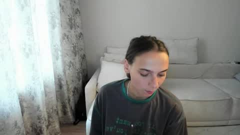 Anna online show from April 2026 12:22:02 AM