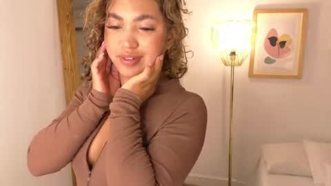 Snapshot of grecia_miller_ chatting on May 2026 12:12:01 PM grecia_miller_ online show from May 2026 12:12:01 PM