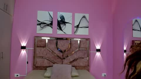 green_lov online show from October 2025 12:14:01 PM