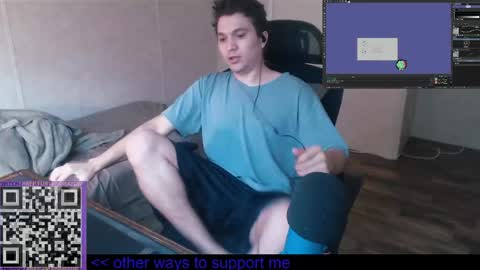 Snapshot of greendynomite_04 chatting on June 2026 12:27:01 AM greendynomite_04 online show from June 2026 12:27:01 AM