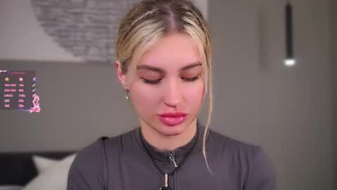 Kelly online show from February 2026 12:52:02 PM