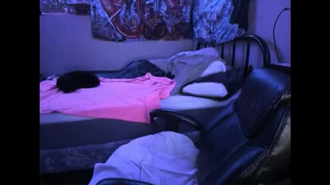 Snapshot of gregalla22 chatting on March 2026 06:24:02 AM Hoezers online show from March 2026 06:24:02 AM