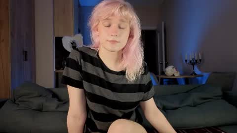 Greg-independent model online show from June 2026 08:46:02 PM