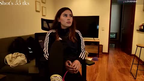 Snapshot of greta_miss chatting on November 2025 07:27:01 PM Emmy online show from November 2025 07:27:01 PM