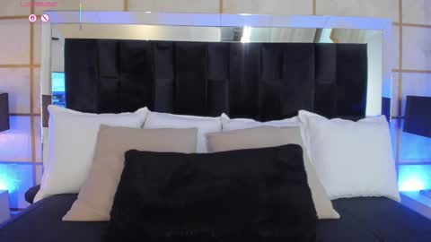 Greta Velvet  online show from September 2025 08:41:02 PM