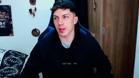 griego01 online show from December 2024 10:08:02 PM