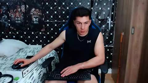 griego01 online show from May 2026 06:41:01 AM