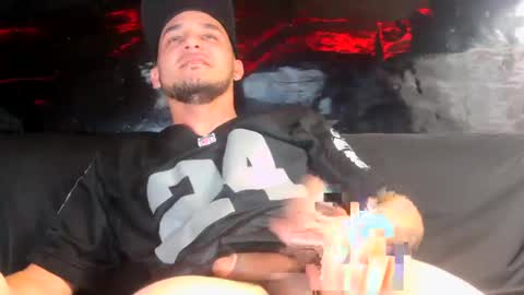 Snapshot of gripthahips chatting on February 2025 10:15:02 AM Gripthahips online show from February 2025 10:15:02 AM