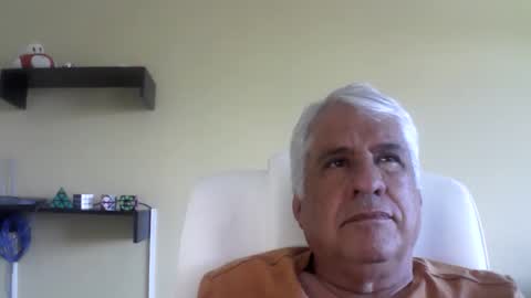 grisa01 online show from November 2025 04:18:01 PM