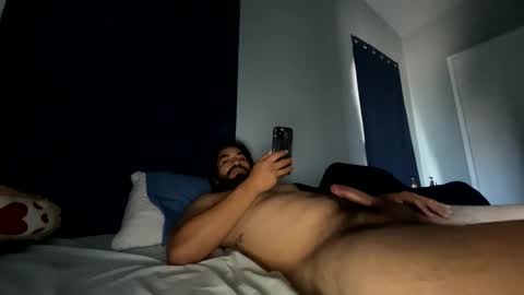 Snapshot of growerto5 chatting on May 2026 10:07:01 PM Hornystoner online show from May 2026 10:07:01 PM