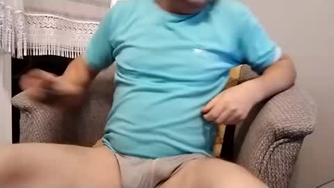 Snapshot of grzes1976 chatting on January 2025 05:10:01 PM grzes1976 online show from January 2025 05:10:01 PM