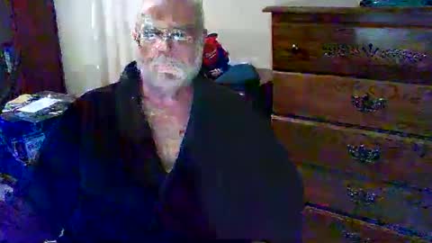 Snapshot of gtnolder60 chatting on March 2026 01:09:01 AM Gary online show from March 2026 01:09:01 AM