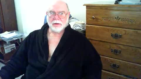 Snapshot of gtnolder60 chatting on March 2026 12:45:02 PM Gary online show from March 2026 12:45:02 PM