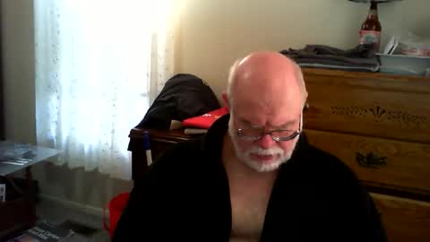 Snapshot of gtnolder60 chatting on April 2026 12:54:01 PM Gary online show from April 2026 12:54:01 PM