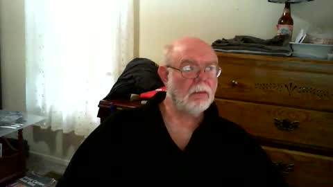 Snapshot of gtnolder60 chatting on April 2026 11:47:02 AM Gary online show from April 2026 11:47:02 AM