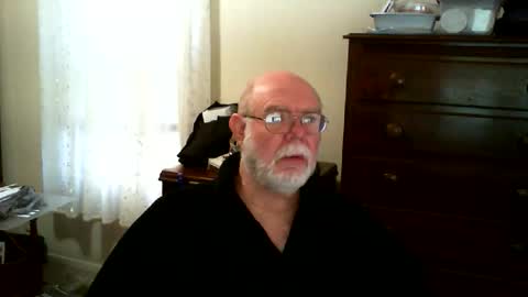 Snapshot of gtnolder60 chatting on April 2026 11:26:02 AM Gary online show from April 2026 11:26:02 AM