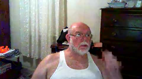 Snapshot of gtnolder60 chatting on April 2026 12:49:02 AM Gary online show from April 2026 12:49:02 AM