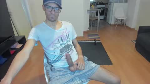 Snapshot of guachin_new chatting on September 2025 01:34:02 PM guachin_new online show from September 2025 01:34:02 PM