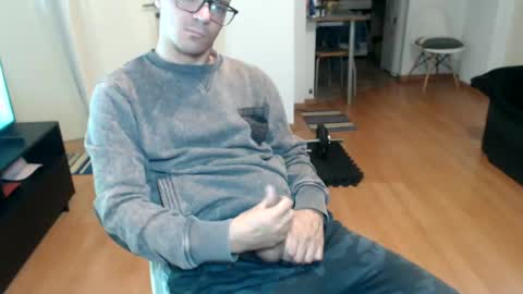 guachin_new online show from June 2026 08:46:01 PM
