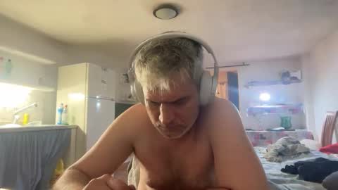 guardiannif_ online show from April 2026 12:35:01 AM