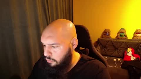 Snapshot of guessswho24 chatting on January 2026 12:16:02 AM Ayan online show from January 2026 12:16:02 AM