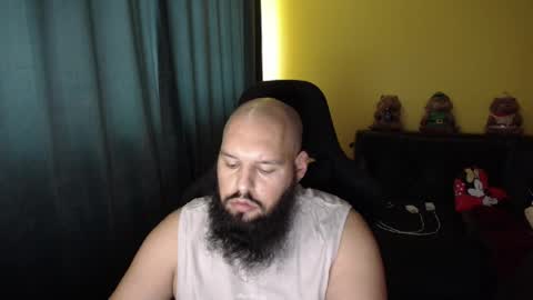 Snapshot of guessswho24 chatting on February 2026 12:20:02 PM Ayan online show from February 2026 12:20:02 PM