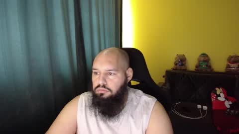 Snapshot of guessswho24 chatting on February 2026 08:29:01 AM Ayan online show from February 2026 08:29:01 AM