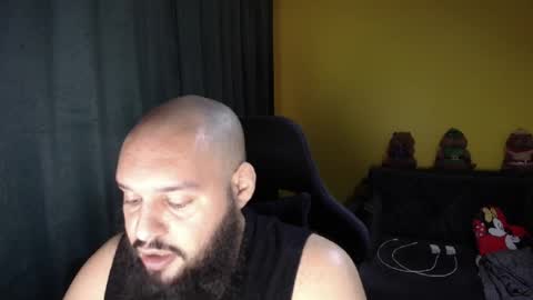 Snapshot of guessswho24 chatting on February 2026 01:46:01 AM Ayan online show from February 2026 01:46:01 AM