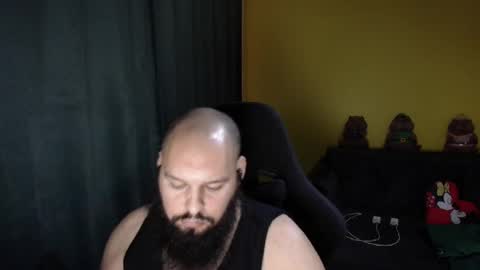 Snapshot of guessswho24 chatting on February 2026 02:21:01 AM Ayan online show from February 2026 02:21:01 AM