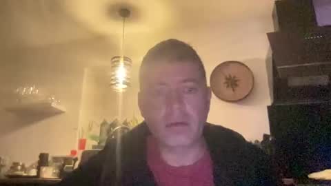 guil0 online show from October 2025 07:53:02 AM