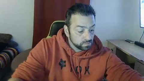 guillaume666286050 online show from September 2025 10:18:02 AM