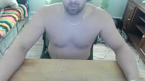 Snapshot of guillaume666286050 chatting on April 2026 02:47:01 PM guillaume666286050 online show from April 2026 02:47:01 PM