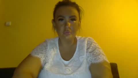 Gulianaa online show from June 2026 07:03:02 PM