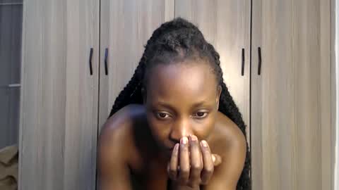 Miss Incredible online show from September 2025 12:55:01 AM