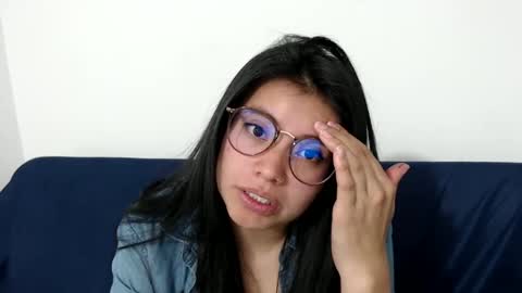 Vane blonde and Hazell black hair online show from September 2025 08:41:01 PM