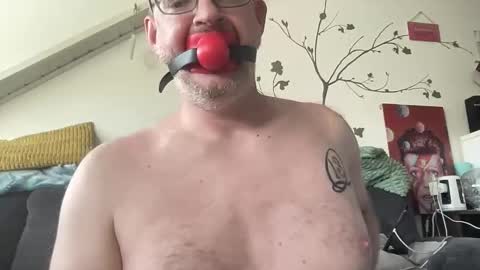 Snapshot of gummicasual chatting on November 2025 12:55:01 PM gummicasual online show from November 2025 12:55:01 PM