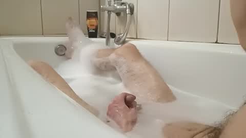 gunwo80 online show from January 2025 05:06:01 PM