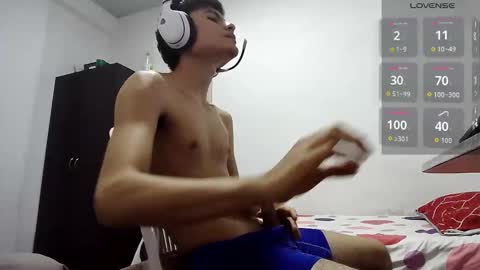 Snapshot of guts1_ chatting on November 2025 11:26:01 PM  Guts  online show from November 2025 11:26:01 PM