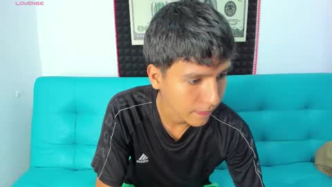 Carl Milton online show from November 2025 07:02:02 AM