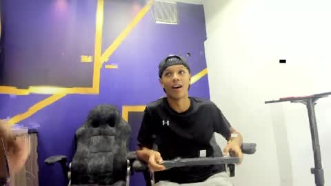 Snapshot of guys_hard_cock chatting on April 2026 09:12:01 PM guys_hard_cock online show from April 2026 09:12:01 PM