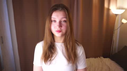 Molly online show from April 2026 04:34:01 AM