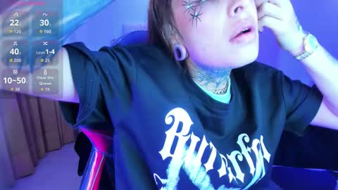 gyal_8_ online show from January 2026 02:58:02 AM