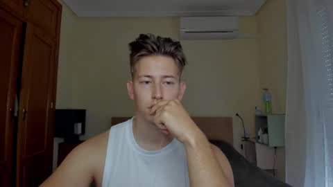 Oliver online show from February 2025 11:41:02 AM