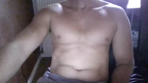 Snapshot of gymxxx_ chatting on June 2026 06:30:01 AM gymxxx_ online show from June 2026 06:30:01 AM