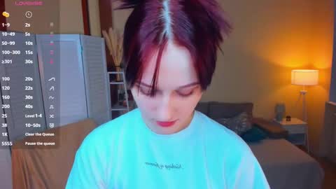 Kelly  Lilly online show from March 2026 07:09:01 PM