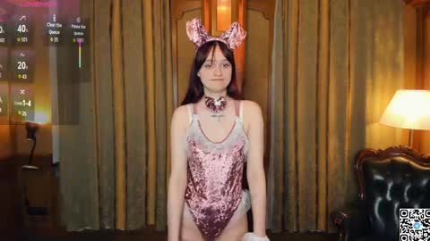 Snapshot of h0lyangel chatting on May 2026 08:13:02 PM Kelly Lilly online show from May 2026 08:13:02 PM