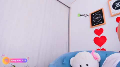 Snapshot of h0ney__p0t chatting on December 2024 07:08:02 PM Margareth  Stallion online show from December 2024 07:08:02 PM