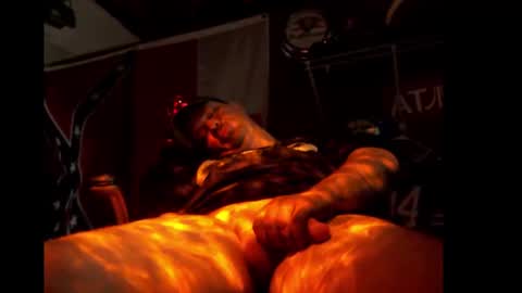 h0tttsteel online show from October 2025 05:02:02 PM