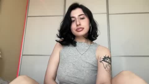 Snapshot of h3l9a_pataki chatting on June 2026 02:59:02 PM Helga online show from June 2026 02:59:02 PM