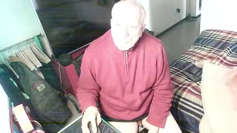 hacknoob62 online show from January 2026 09:58:02 AM